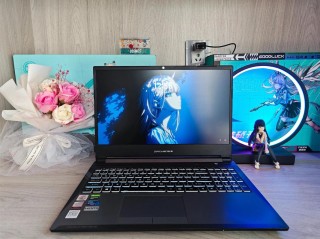 推荐蓝色系列笔记本电脑？天蓝色的笔记本电脑