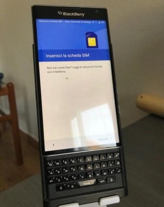 黑莓9000键盘锁定怎么解锁，黑莓9000键盘锁定怎么解锁手机