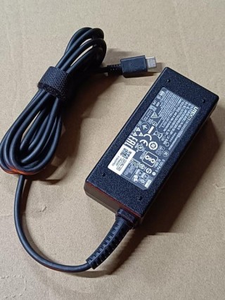 电脑的适配器是什么？电脑的适配器是什么东西