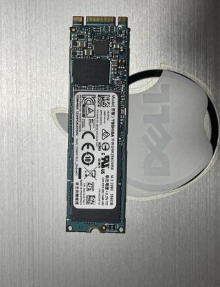 电脑固态硬盘256g够用吗，电脑256g固态硬盘不够用怎么办？