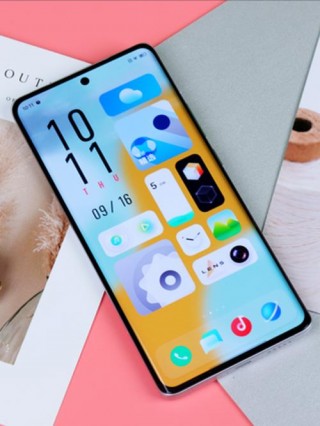 vivox70pro屏幕多少寸？vivox70pro+的屏幕