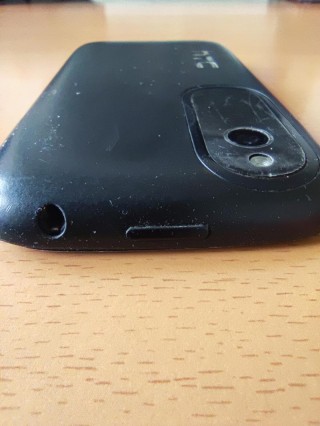 htcu11的屏幕怎么样，htcu11外屏好换吗？