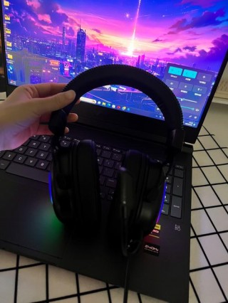 电脑台式机可以安装无线耳机吗，台式机可以装蓝牙耳机吗