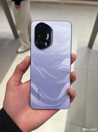 三星s22系列值得买吗，三星s20值不值得？