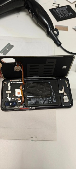 小米8换电池要多久，小米8更换电池费用