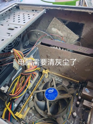 笔记本电脑的风扇怎么清理？笔记本电脑的风扇怎么清理内存