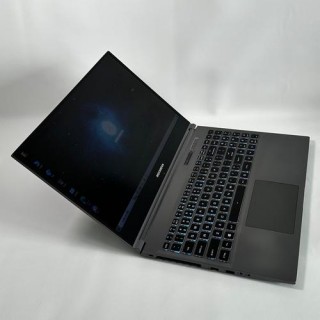 超强性能笔记本电脑？性能超强的笔记本