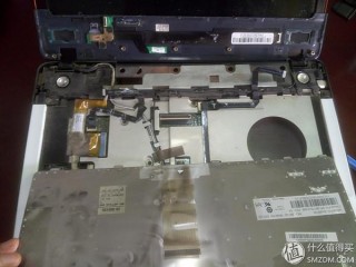 联想y460前面板怎么拆，联想y460拆后盖