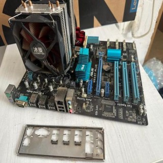 华硕m5a97配什么显卡，华硕m5a97哪个型号强？