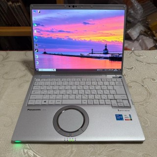 去日本留学笔记本电脑推荐，日本留学笔记本电脑在国内买还是在国外买？