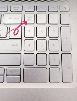 笔记本电脑怎么锁定键盘，笔记本电脑怎么锁定键盘防止误触？