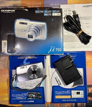 奥林巴斯用什么内存卡，奥林巴斯u1010内存卡？