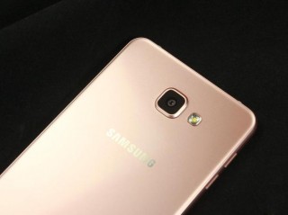 三星a52卡吗？三星a52卡不卡