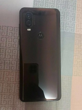 摩托罗拉p50什么处理器？摩托罗拉p50多少钱现在