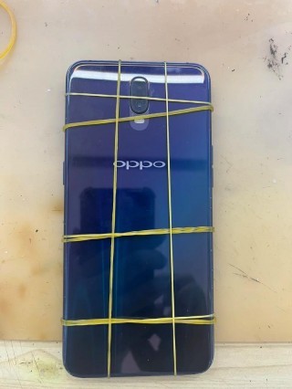 oppor17换个屏幕多少钱?，oppor17换个屏幕要多少钱？