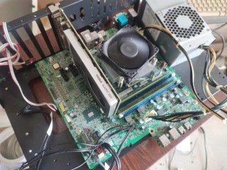 电脑裸机是指什么？电脑裸机需要什么配件