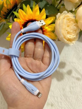 iphone12数据线怎么连接电脑，iphone 12数据线怎么连电脑