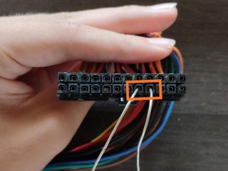 电脑电源强制启动短接哪两根，电脑电源 短接启动