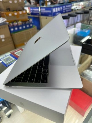 笔记本电脑纯白推荐？笔记本电脑纯白推荐哪款