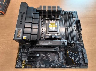 最贵的电脑主板，2021最贵的主板