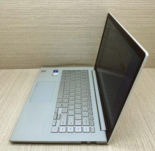 华硕笔记本配件在哪里可以买，华硕的配件？