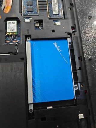 笔记本拆下来的光驱怎么外接？笔记本拆下来的光驱怎么外接电源