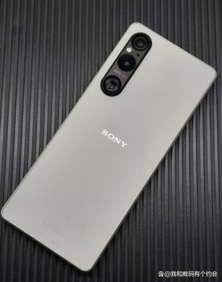 索尼xperia最新系统，xperia系统最新版本？