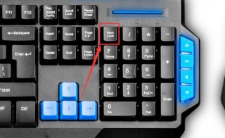 sony笔记本键盘字母变数字怎么按回来？索尼笔记本键盘数字怎么变成拼音