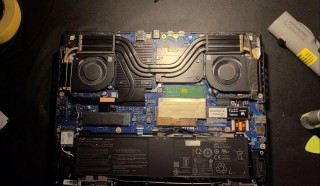 笔记本电脑怎么拆开后盖，笔记本怎么拆卸后盖