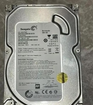 硬盘对电脑性能的影响？10几年的老电脑换个固态硬盘