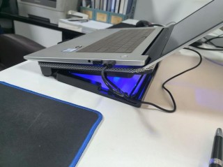 笔记本降温底座有用吗，笔记本降温瓶盖