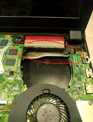 华硕笔记本风扇怎么拆开，华硕笔记本风扇怎么拆开看见轴承