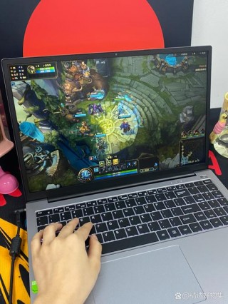 笔记本电脑英雄推荐，什么笔记本玩lol性价比高