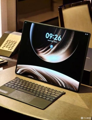 双折屏笔记本电脑推荐，双折屏笔记本电脑推荐知乎？