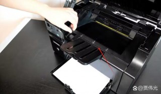 打印机怎么取出硒鼓？联想打印机怎么取出硒鼓
