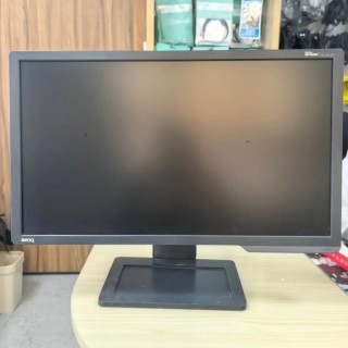 实体店24寸显示器多少钱，24寸电脑显示多少钱？