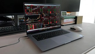 期货笔记本电脑推荐？做期货用什么配置的电脑好