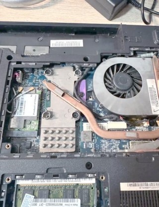 笔记本如何更换cpu，笔记本如何更换内存条