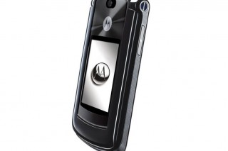 摩托罗拉v8是智能机？摩托罗拉v8还有卖吗