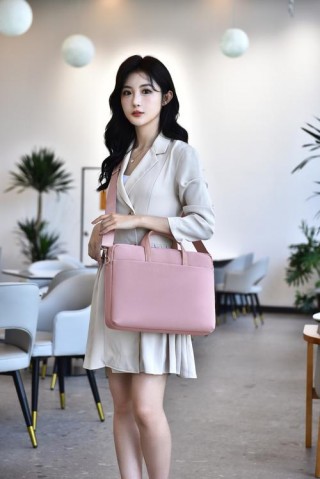 电脑双肩包怎么用，双肩式电脑包