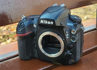 尼康d800e最新固件，尼康d800 110版固件 详细升级方法？