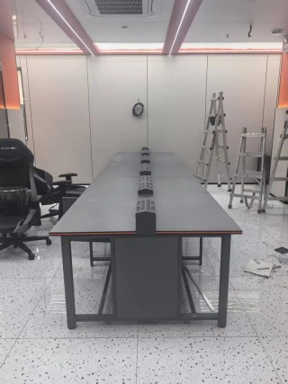 笔记本电脑垫高伤电脑吗，笔记本垫高是什么意思