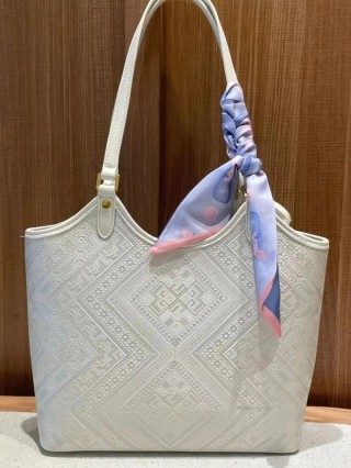 包含扎染笔记本电脑推荐的词条