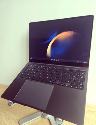 三星笔记本电脑质量好吗？三星笔记本值得买吗