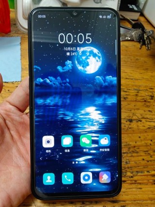 oppor7是多大屏幕尺寸，oppor7s屏幕尺寸