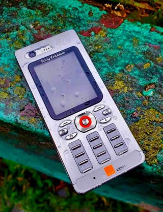 索尼爱立信k810当年多少钱，索尼爱立信w810c原价多少钱？