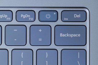 微软平板电脑怎么把键盘调出来？微软平板调出软键盘