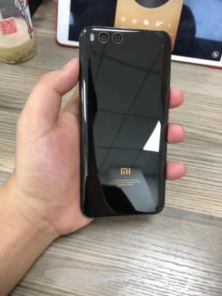 小米6屏幕什么厂家的，小米6屏幕什么厂家的好