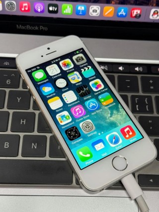 苹果5s32g现在值多少钱，iphone5s32g