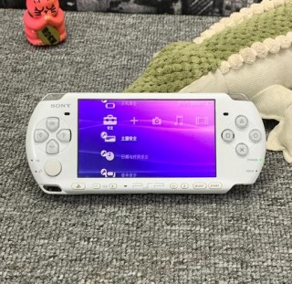 psp3000能玩大型游戏吗，psp3000能玩哪些大型游戏？